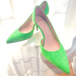 J. Crew Green Suede Pumps w/ mid heel, point toe & leather sole, made in Italy